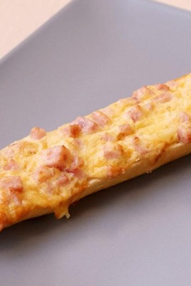 Багет с сыром и колбасой (65 фото)