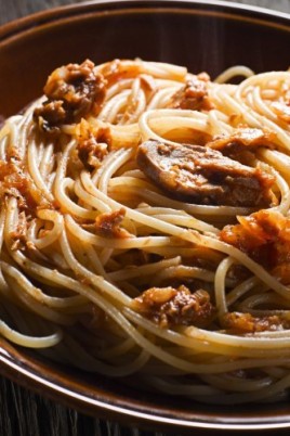 Спагетти с курицей в томатном соусе (58 фото)