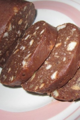 Колбаса шоколадная из печенья классическая рецепт (62 фото)