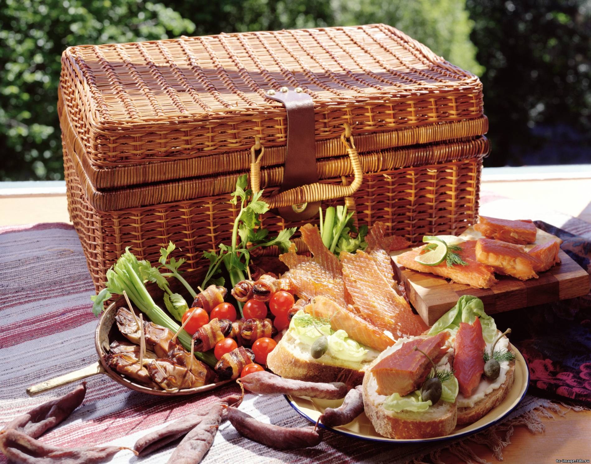 Осенний пикник продукты
