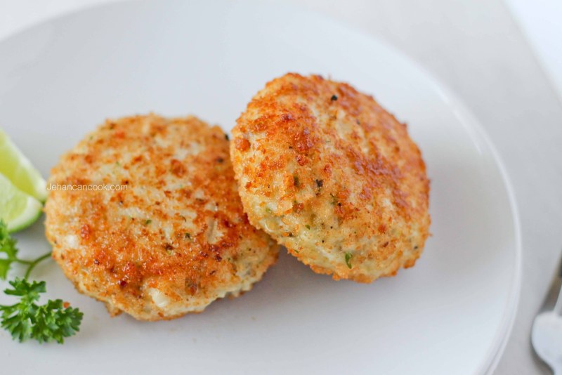 Котлеты с жареным луком и морковью