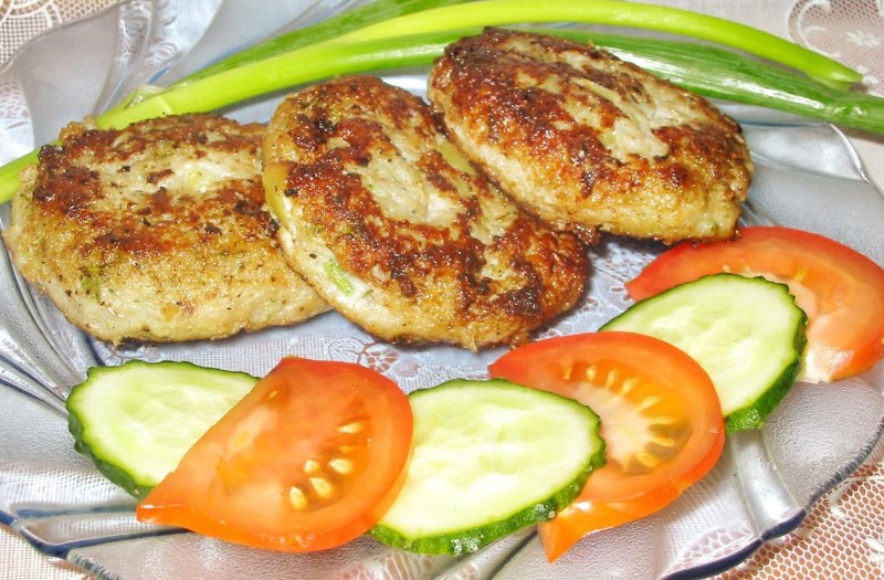 Рыбные котлеты из филе трески