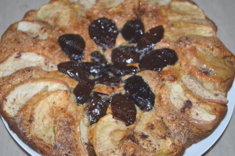 Королевская шарлотка с яблоками