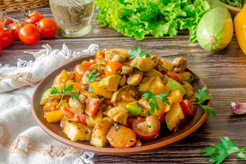 Рагу овощное с кабачками и кабачками