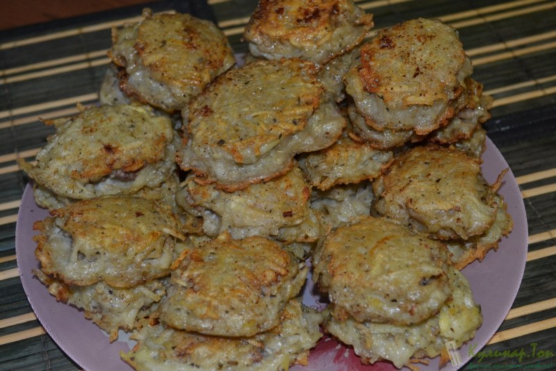 Картофельный драник с начинкой