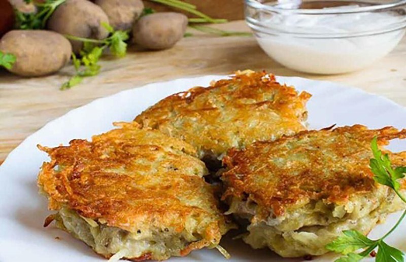 Драники с мясом