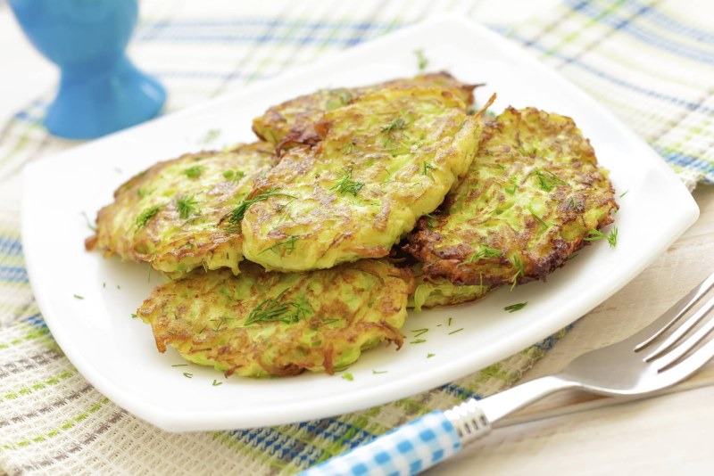 Кабачковые оладьи диетические