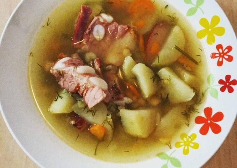 Сырный суп с копченостями