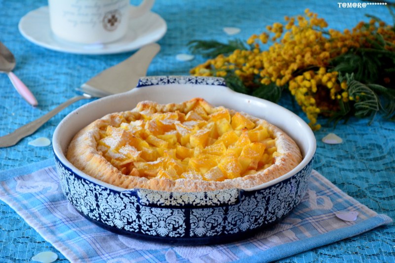 Шарлотка с яблоками