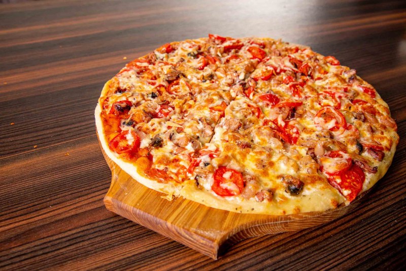 Пицца маринара с морепродуктами