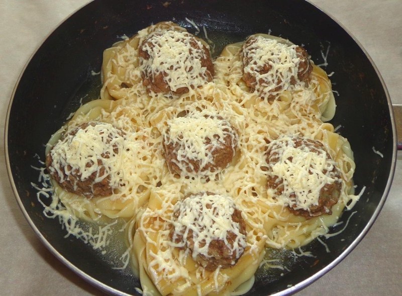 Pasta Alfredo Fettuccine