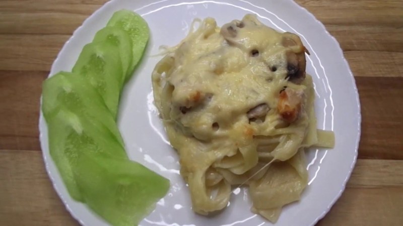 Гнезда беконом и яйцом на сковороде рецепты