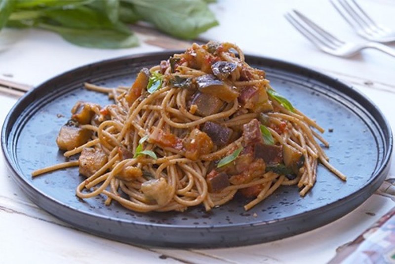 Макароны с говядиной