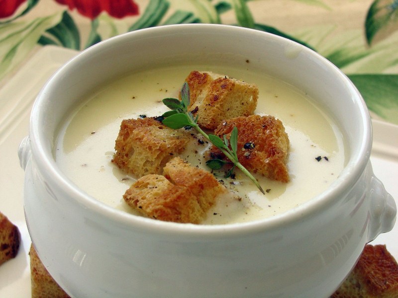 Куриный сливочный суп с плавленным сыром
