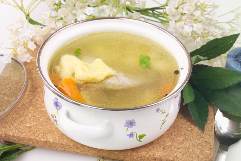 Сырный суп с чесночными гренками
