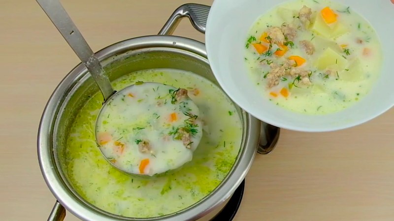 Сырный суп Рокфор