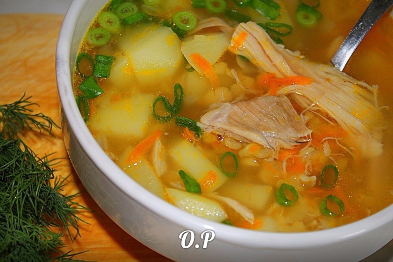 Суп куриный с вермишелью и картофелем