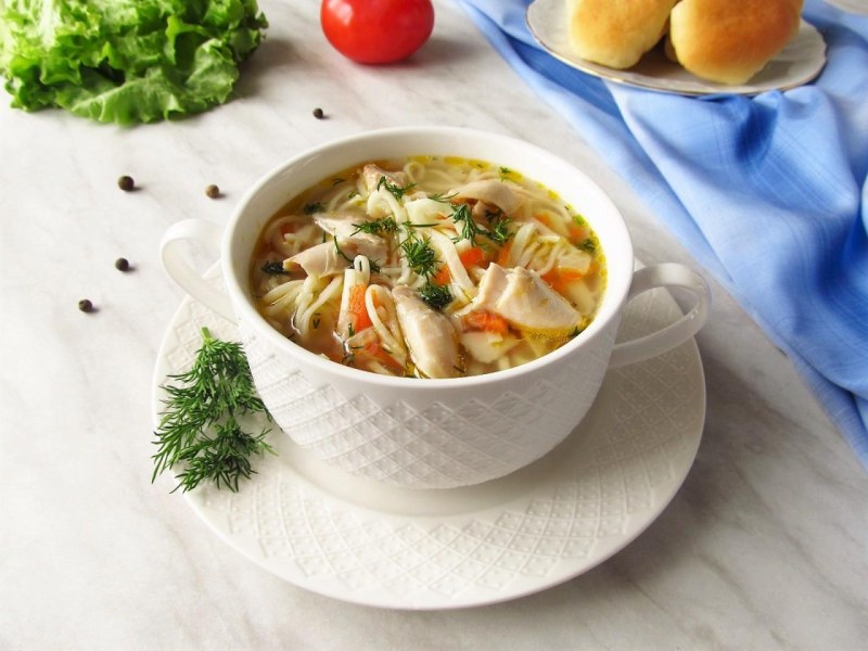 Картофельный суп с курицей
