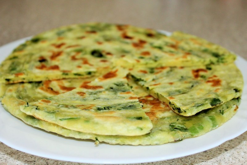 Лепешка с сыром и зеленью