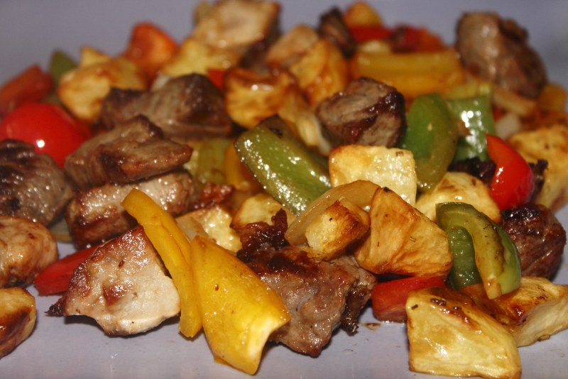 Рагу свиное с овощами