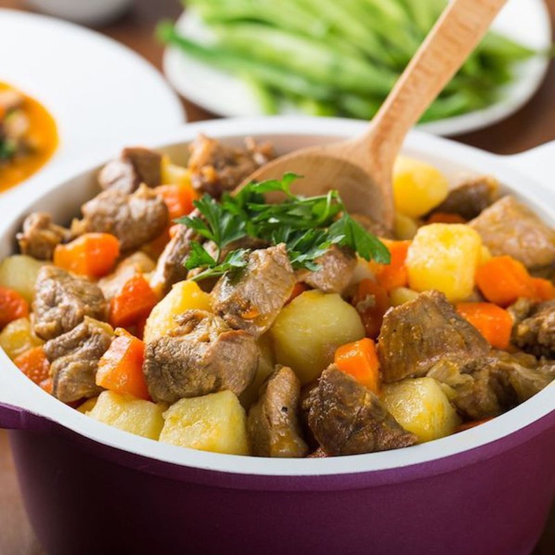 Фасоль тушеная с овощами