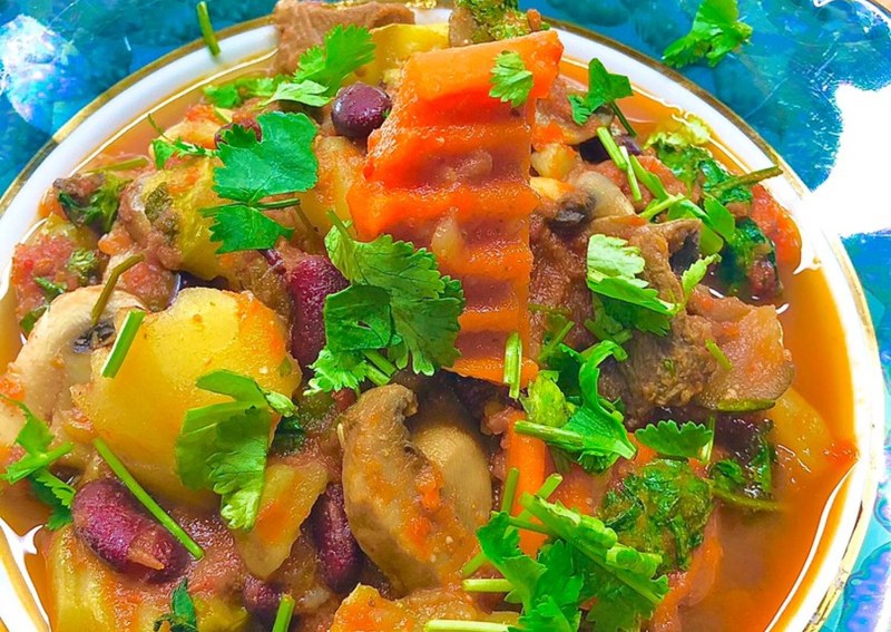 Фрикадельки с овощами