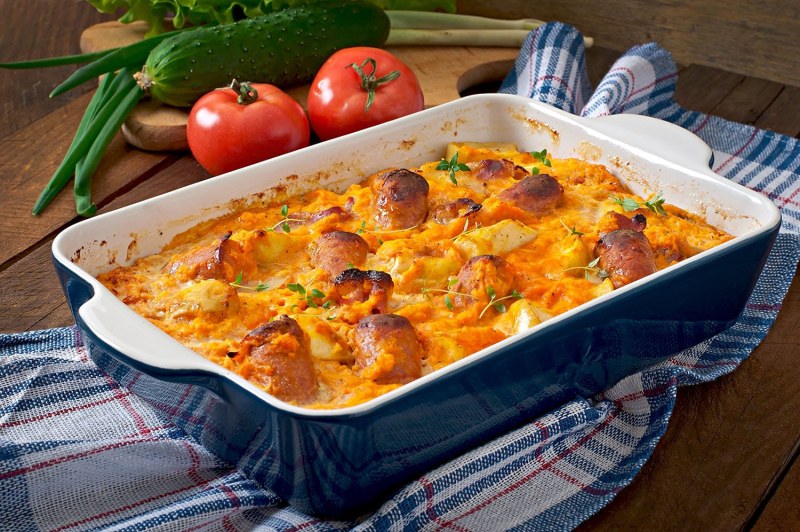 Куриная запеканка в духовке с картошкой