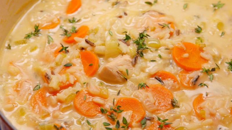 Сливочный суп с курицей