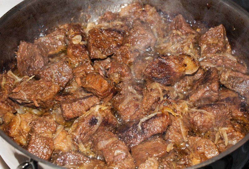 Вкусные блюда из тушенки