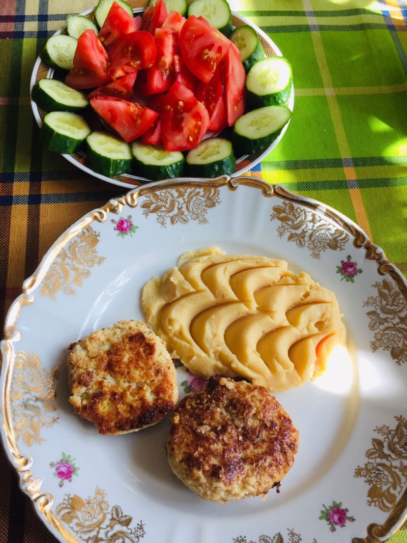 Фалафель с соусом