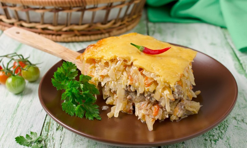 Капустная запеканка с фаршем