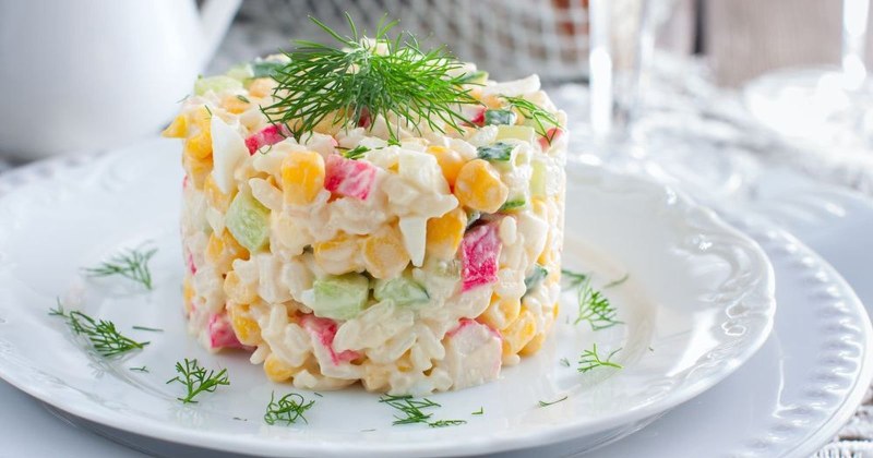 Салат с крабовым мясом от Юлии Высоцкой