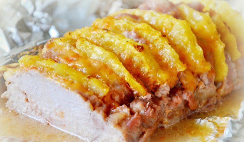 Куриная грудка с ананасами