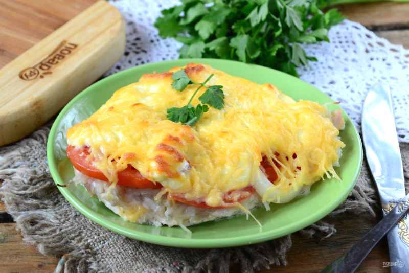 Филе куриное с ананасом под сыром