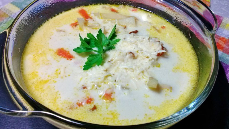 Сырный суп (с плавленным сырком) с курицей