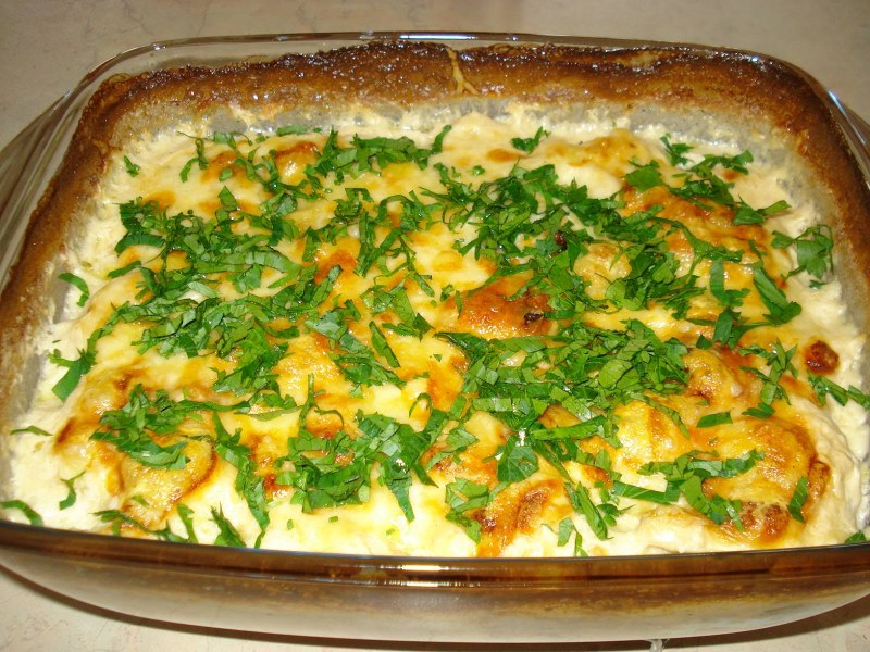 Запеканка с картошкой и брокколи в духовке