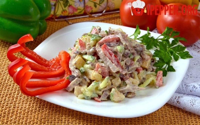 Салат ветчина сыр болгарский перец ананас маслины