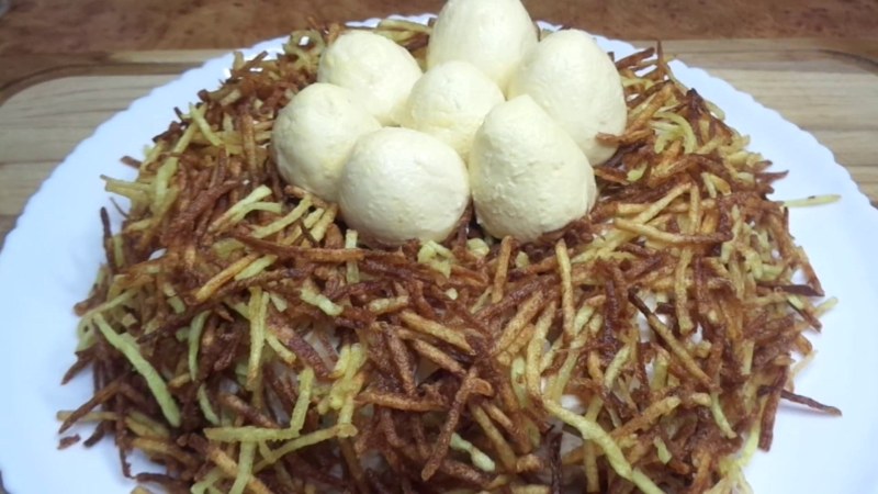 Салат гнездо аиста Мария ра