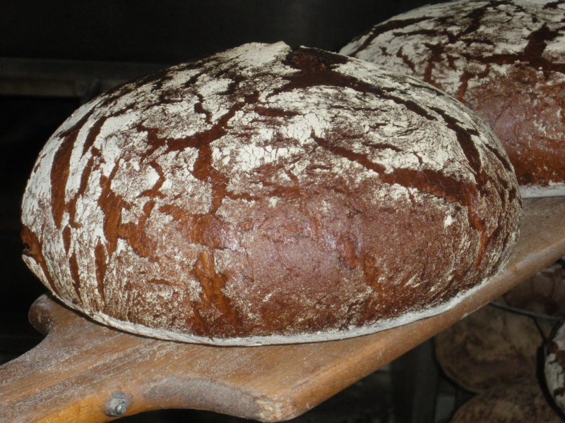 Ржаной каравай