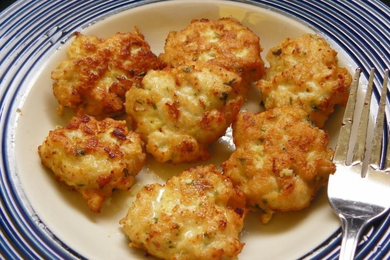 Рубленные куриные котлеты с грибами
