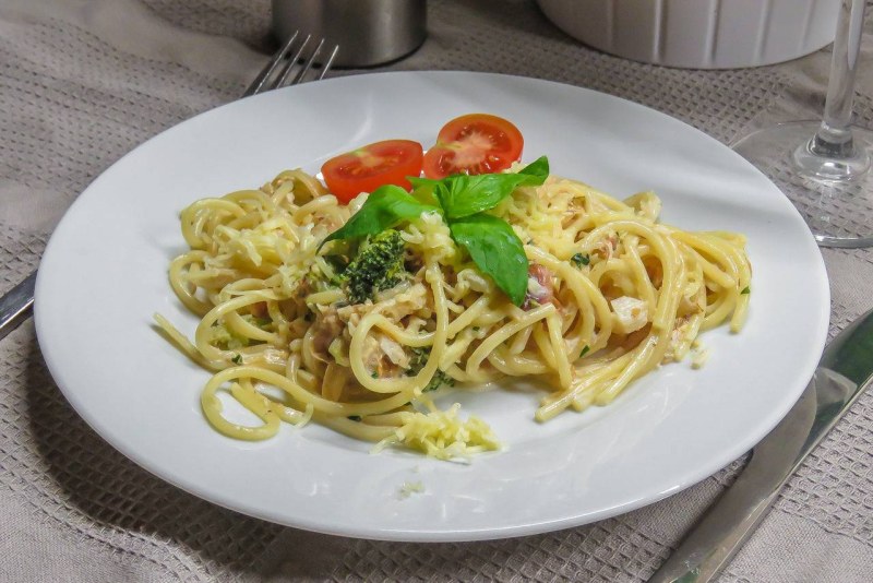 Макароны с рыбой