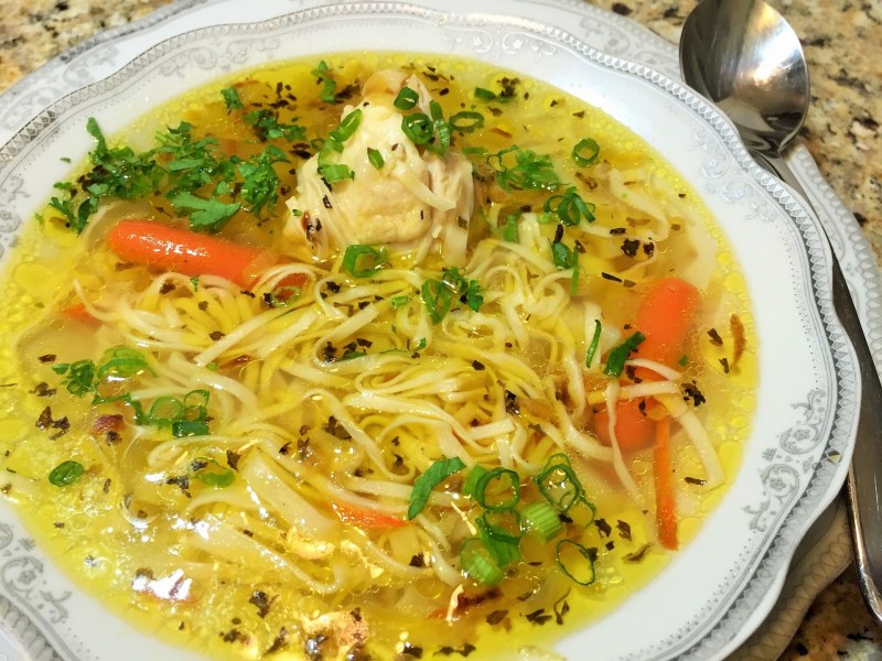 Суп из курицы с вермишелью