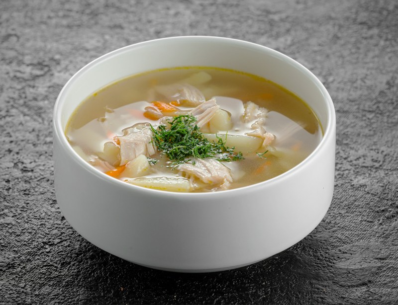 Куриный суп с яйцом