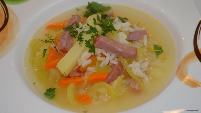 Сырный суп с сосисками