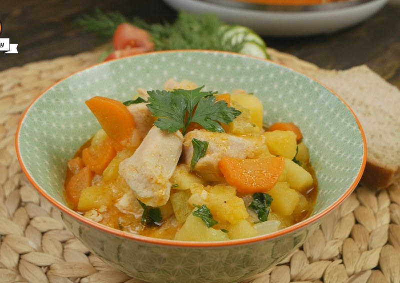 Рагу из индейки с овощами