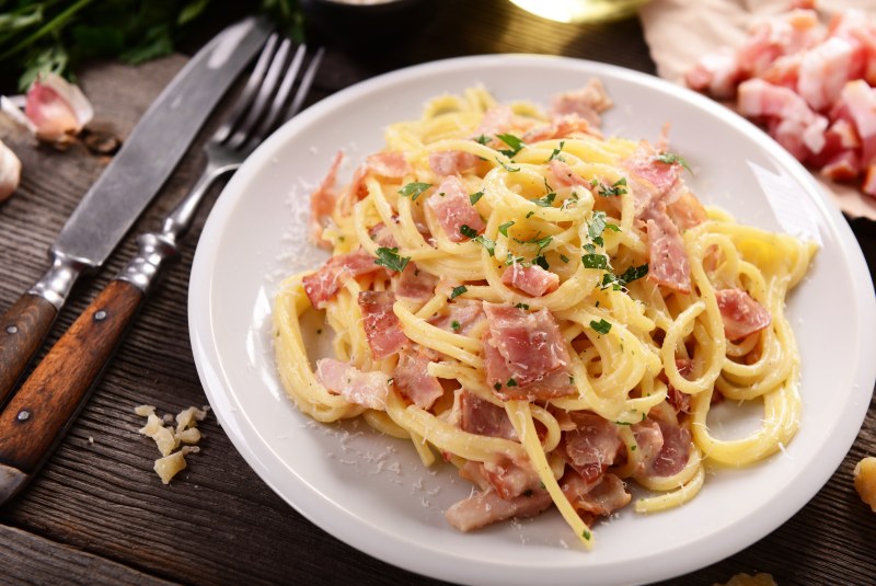 Запеканка с вчерашними макаронами