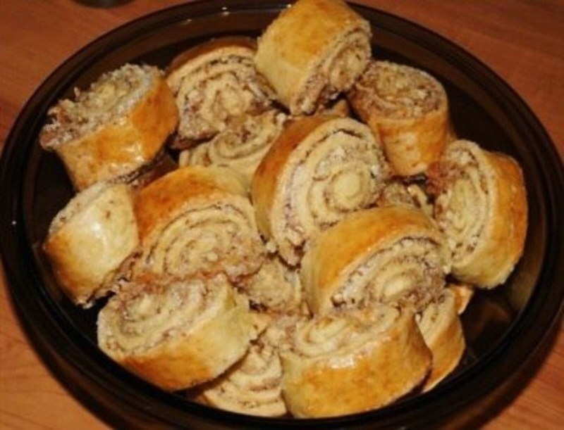 Фундук в карамели