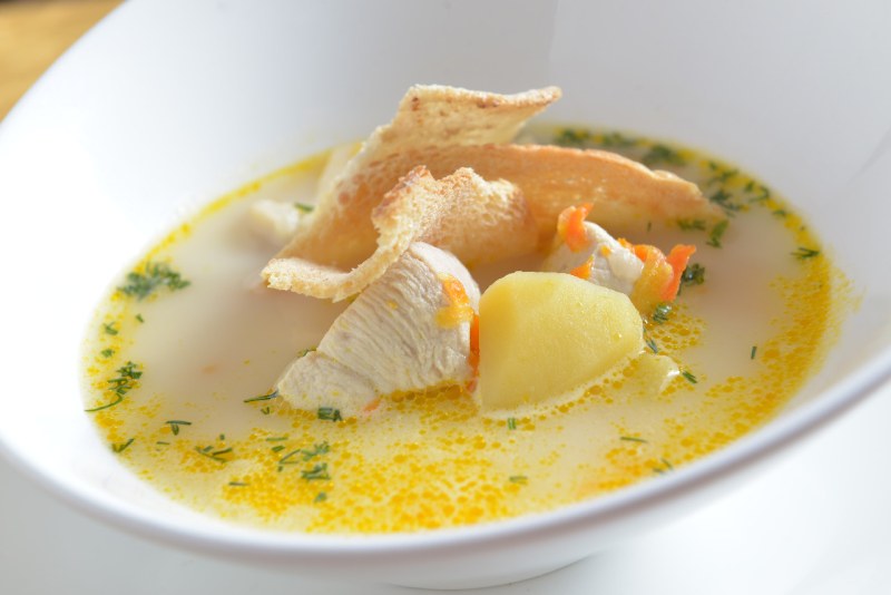 Куриный суп с сыром