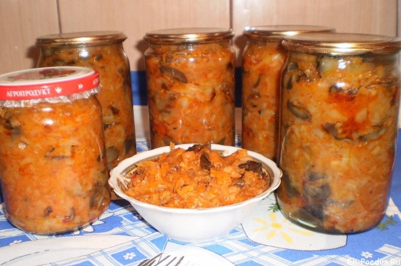 Грибы лисички из теста