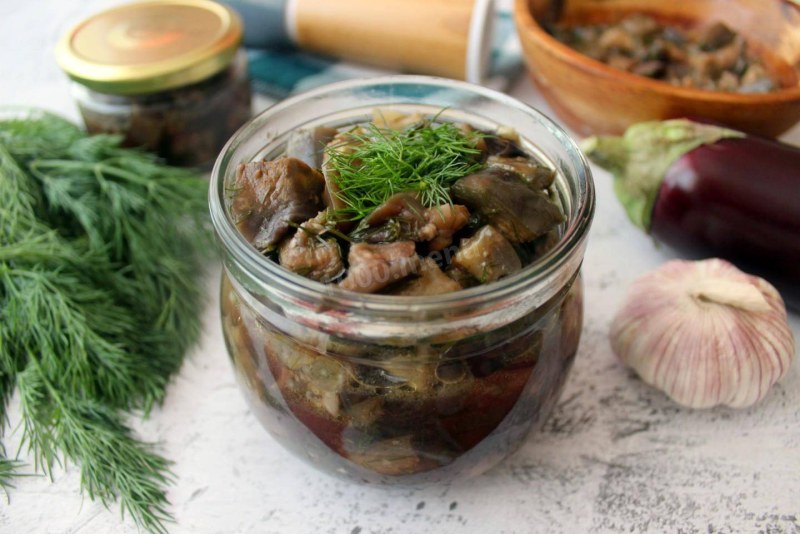 Баклажаны на зиму с чесноком и зеленью
